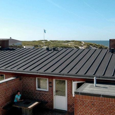 Two-Bedroom Holiday Home In Henne 7 Henne Strand Room photo